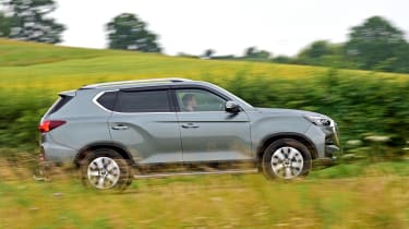 SsangYong Rexton 2021 facelift -  side